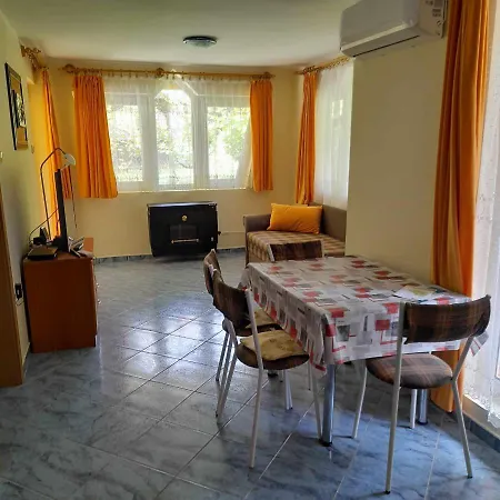 Apartment B18 Apartman
