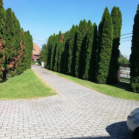 B18 Apartman Apartment *
