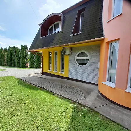 B18 Apartman Apartment *